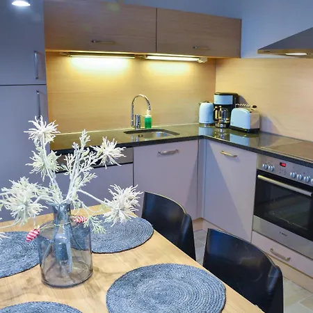 Na Wyspie - Baltic Park - Z Sypialnia I Parkingiem - Ul Uzdrowiskowa 24-34 *