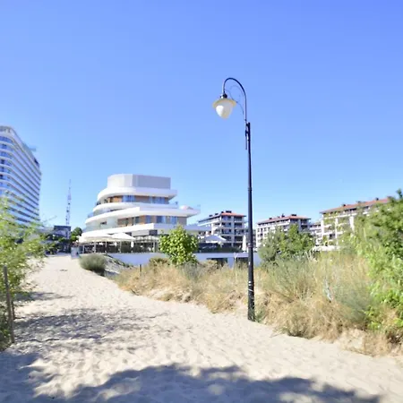 Na Wyspie - Baltic Park - Z Sypialnia I Parkingiem - Ul Uzdrowiskowa 24-34 Apartamento